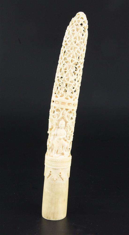 A Burmese ivory handle, late 19th century, 27cm